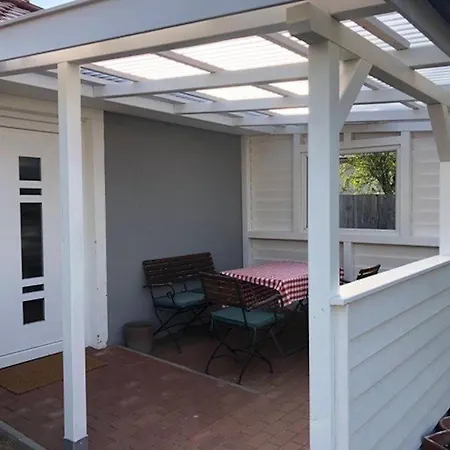 Gutshof Gartenhaus 2-4 Personen Bastorf